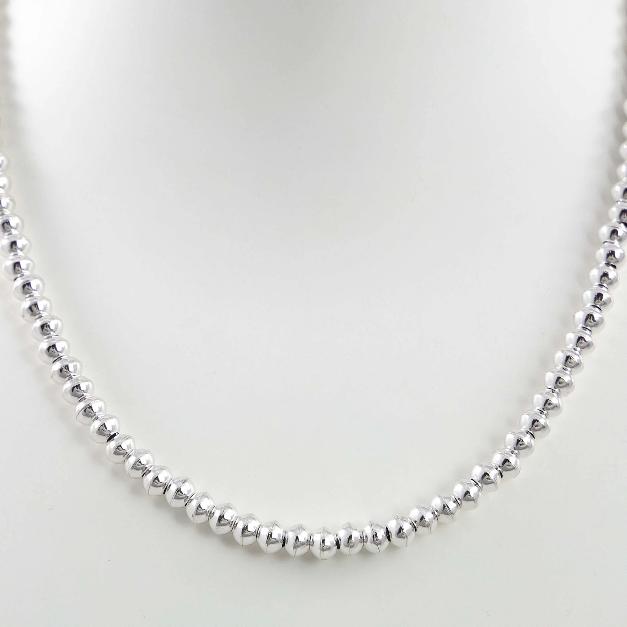 Navajo Pearl Necklace - Image 2