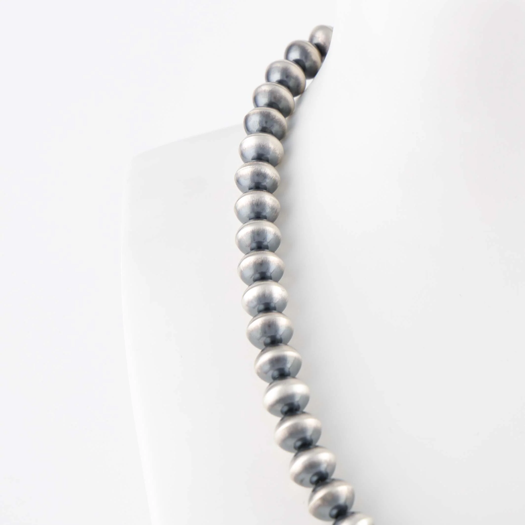 Navajo Pearl Necklace - Image 3