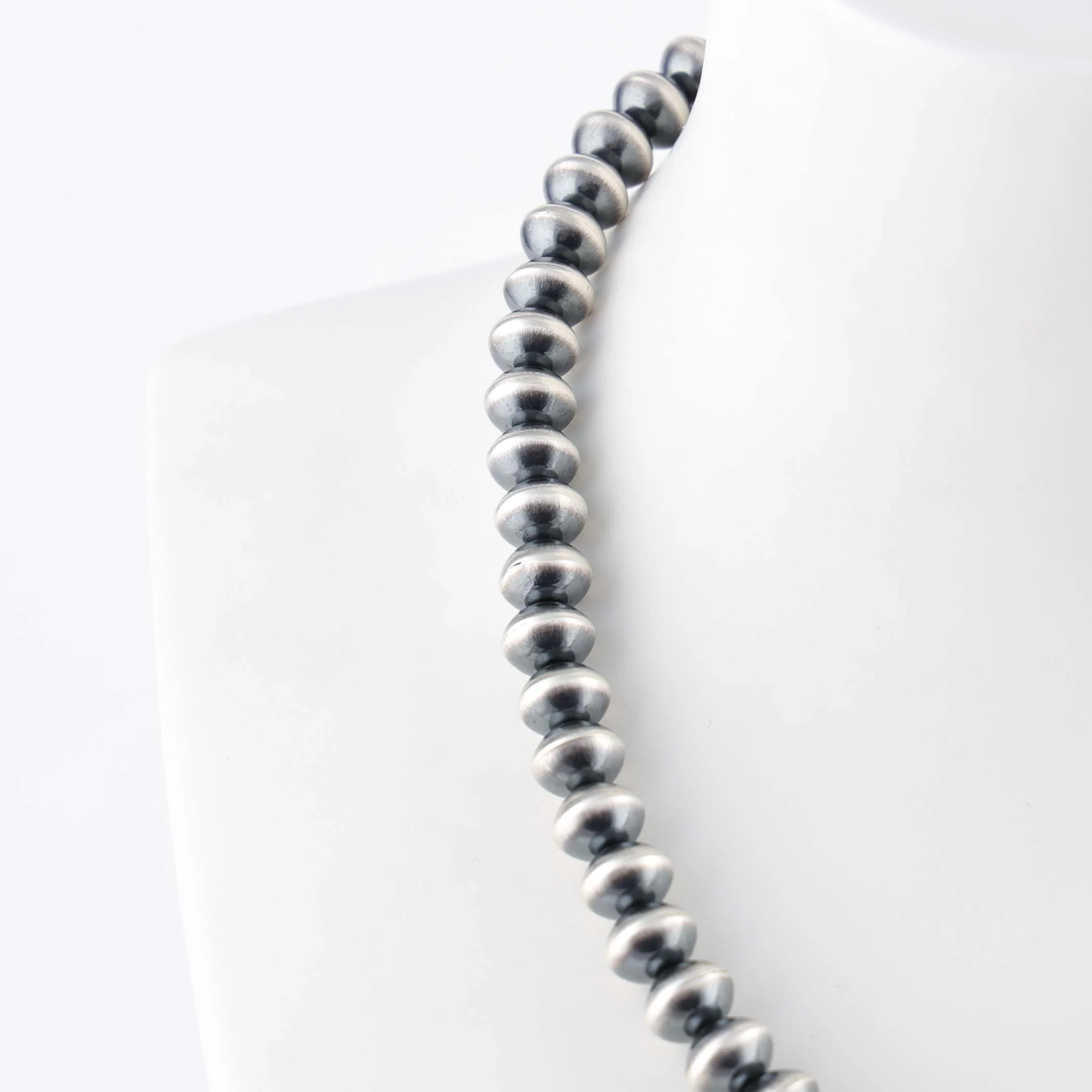 Navajo Pearl Necklace - Image 3
