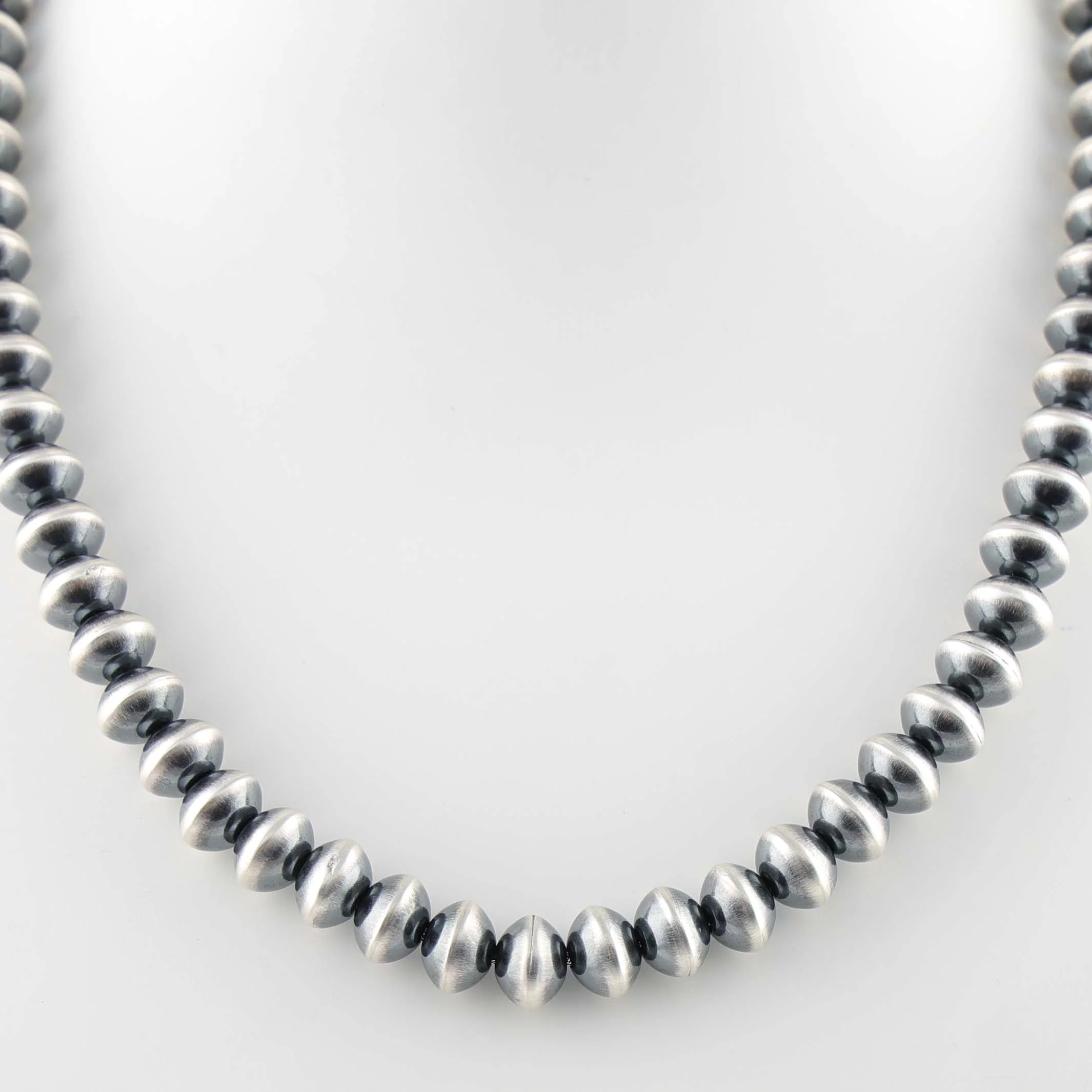 Navajo Pearl Necklace - Image 2