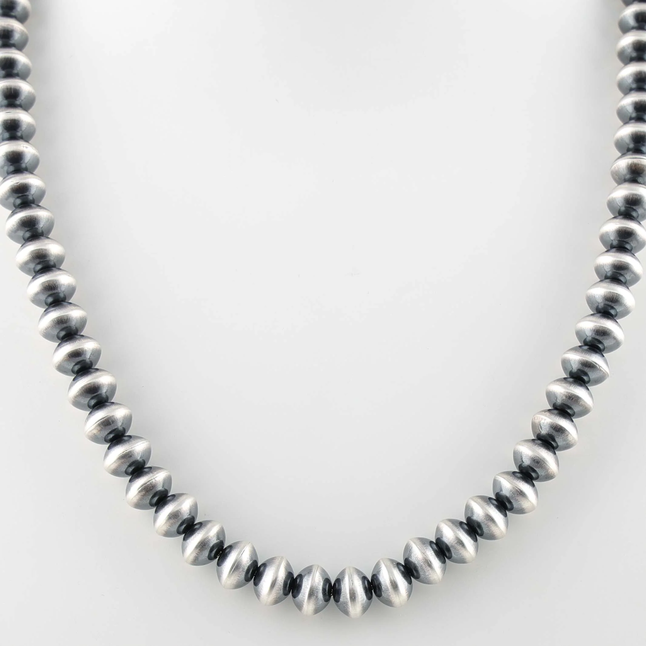 Navajo Pearl Necklace - Image 2