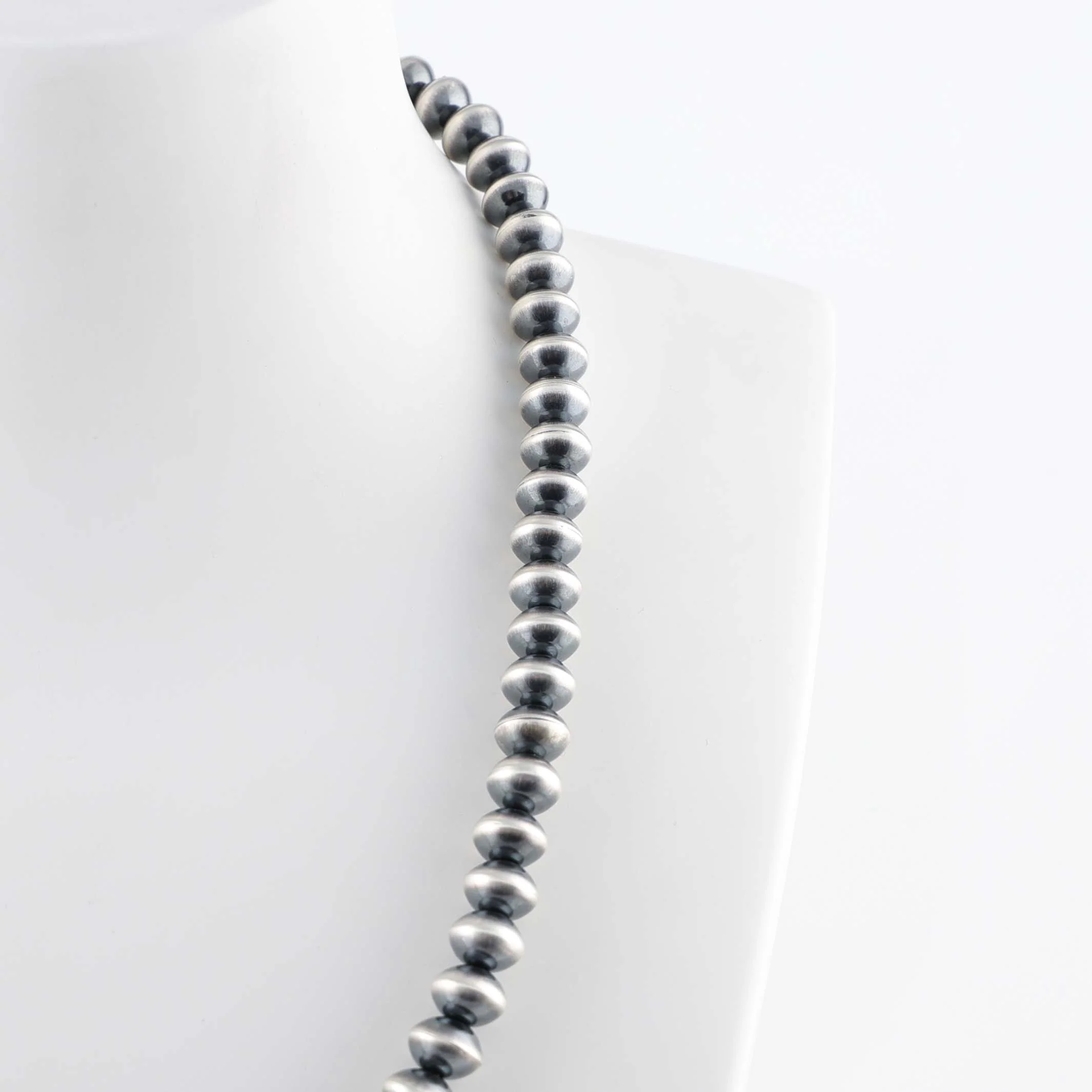 Navajo Pearl Necklace - Image 4