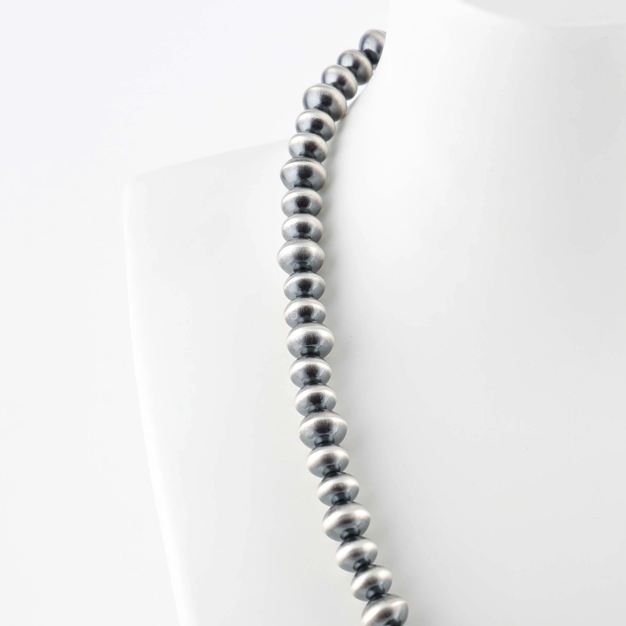 Navajo Pearl Necklace - Image 3
