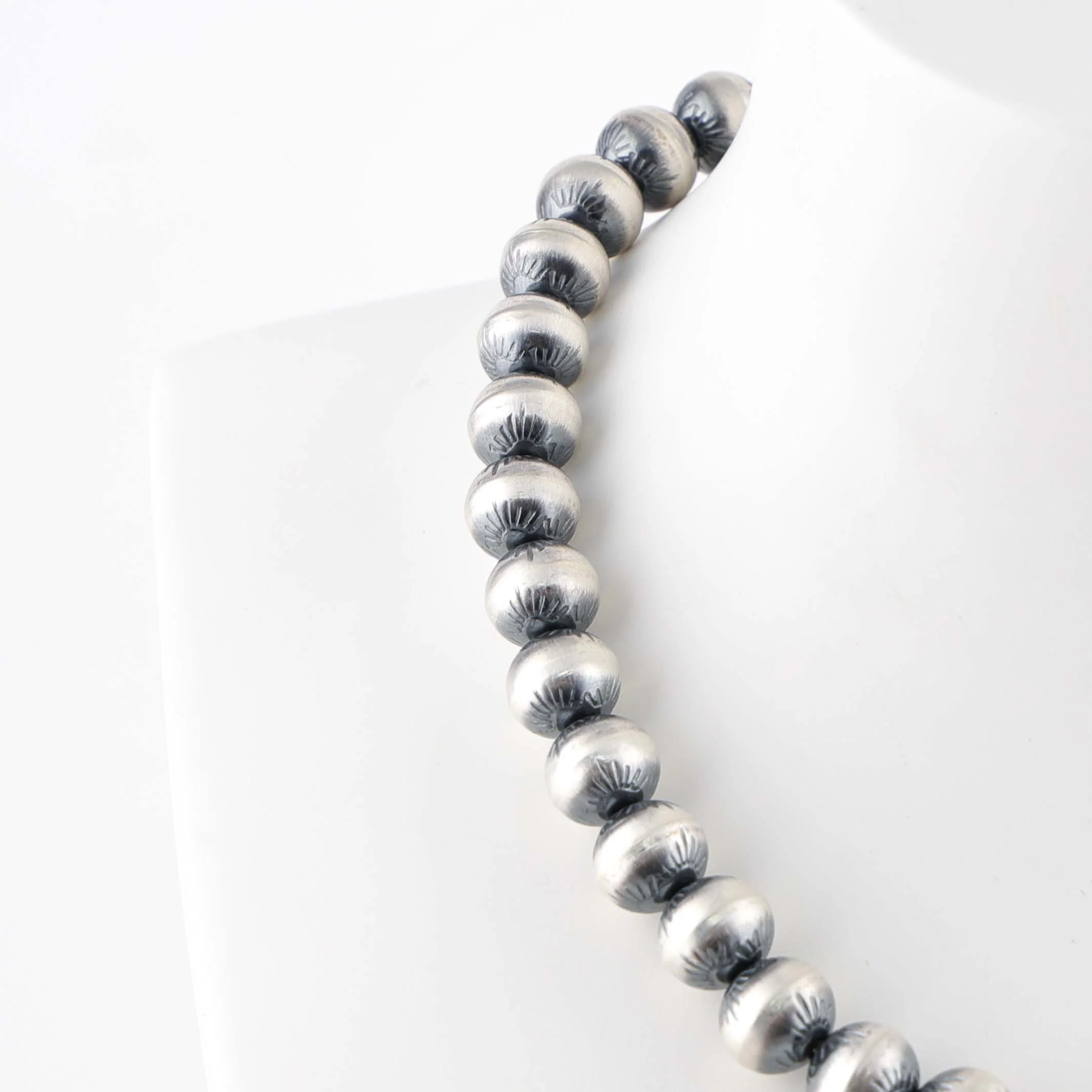 Navajo Pearl Necklace - Image 3