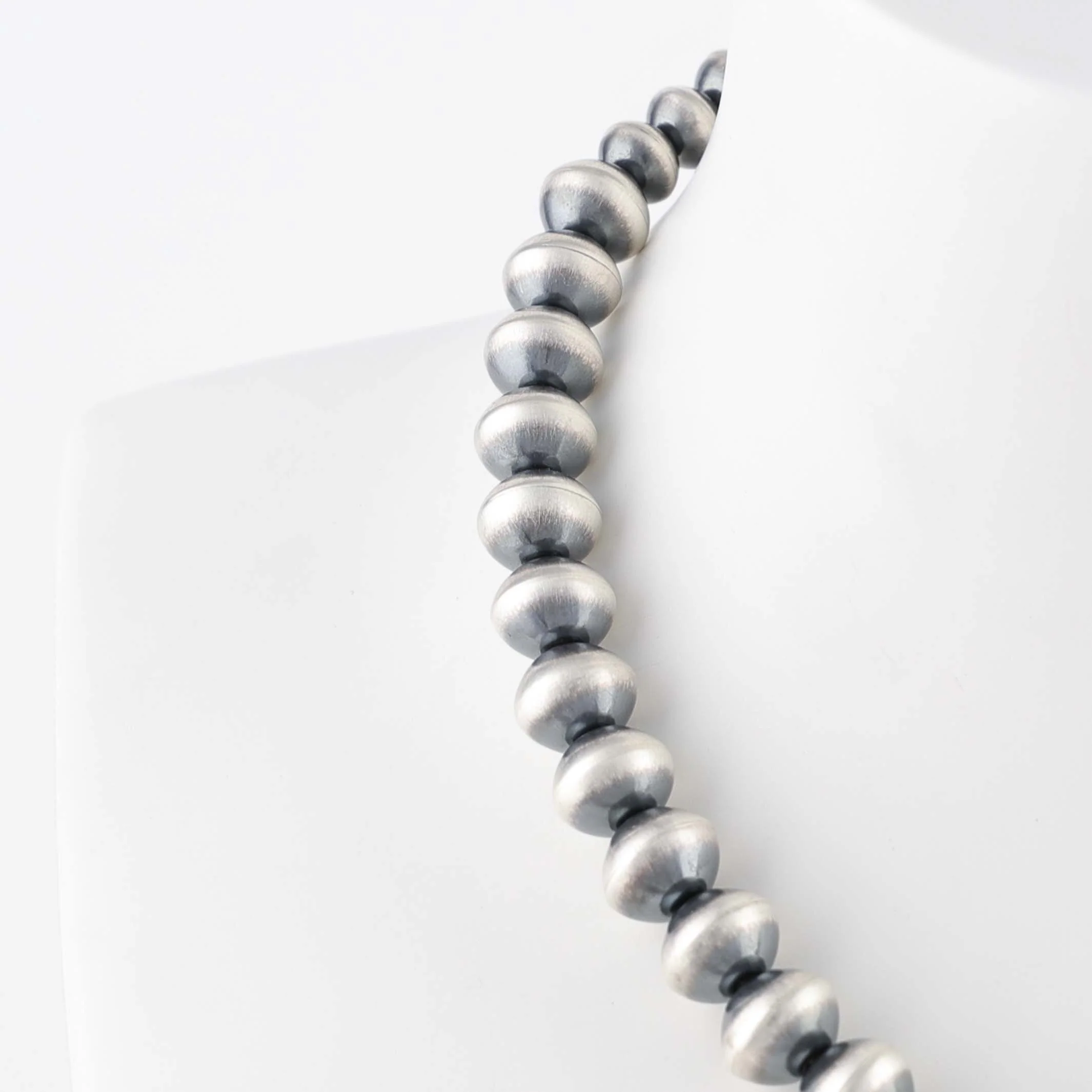 Navajo Pearl Necklace - Image 3