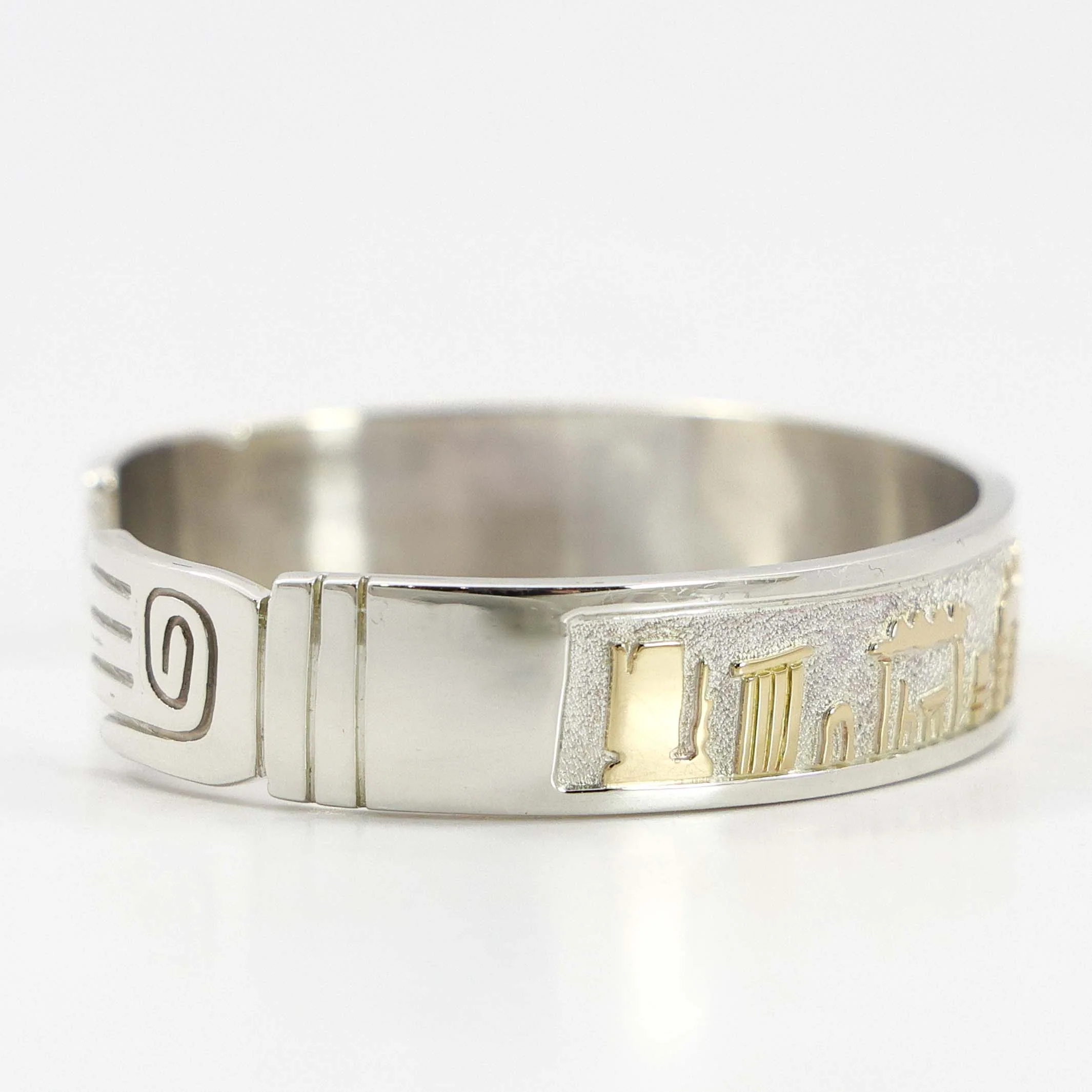 Navajo Storyteller Cuff - Image 3