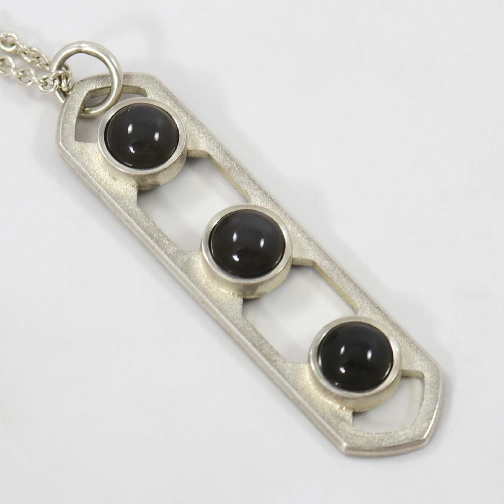 Orbit Amulet Pendant - Image 3