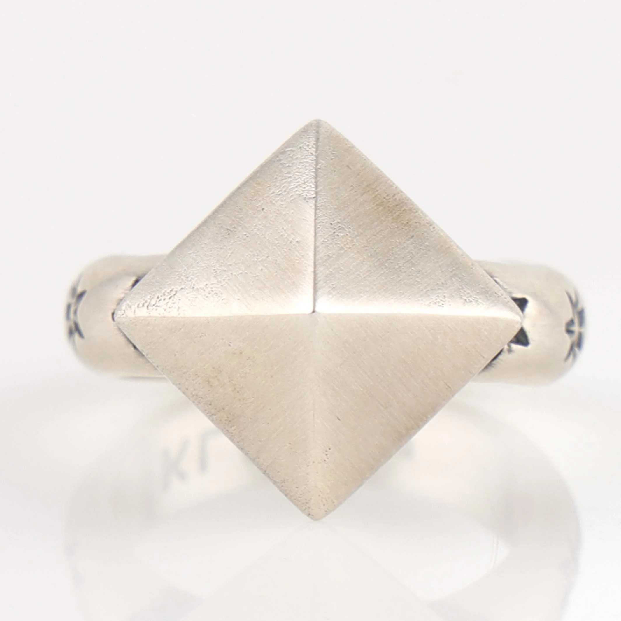 Pyramid Ring - Image 2