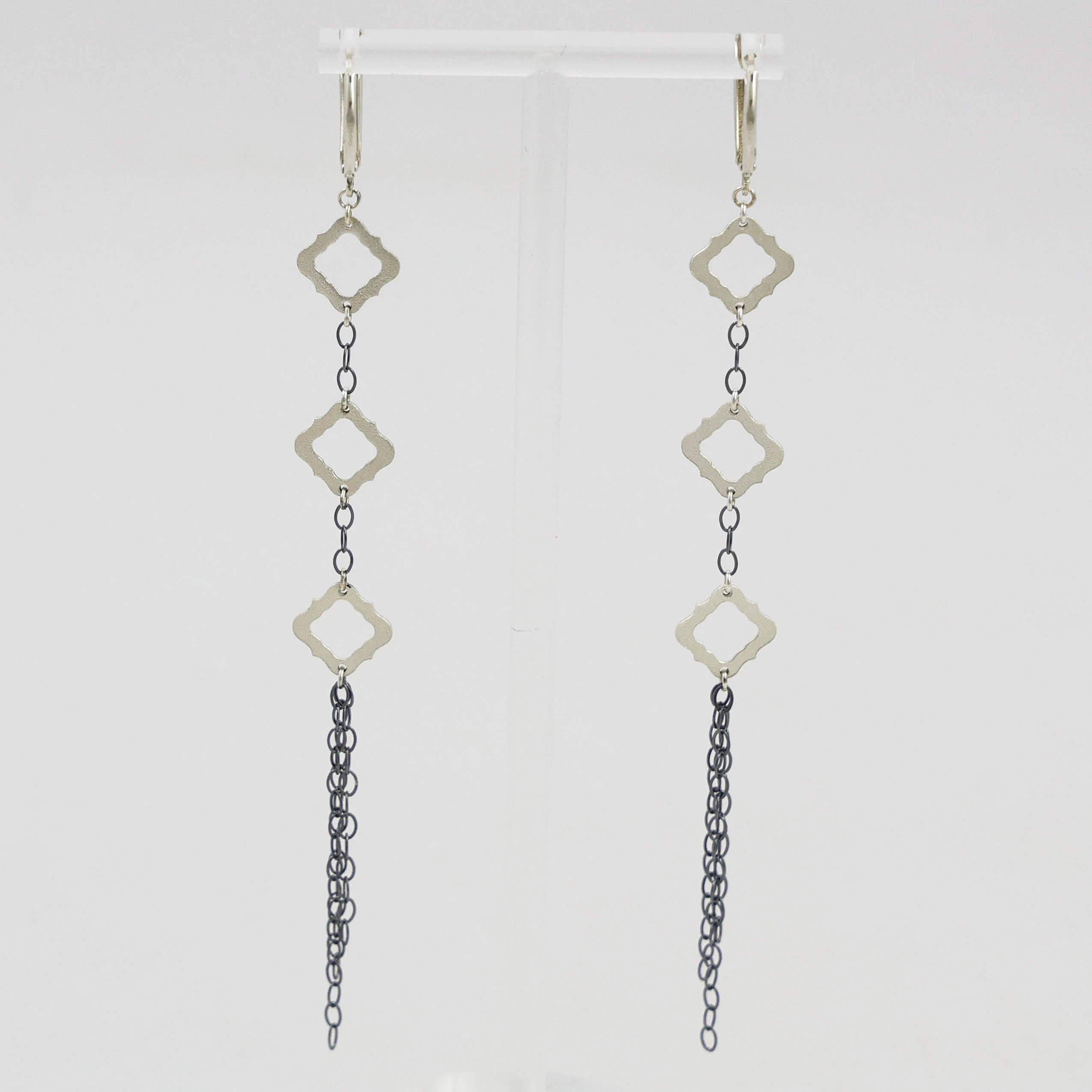 Quattrofoil Earrings - Image 3