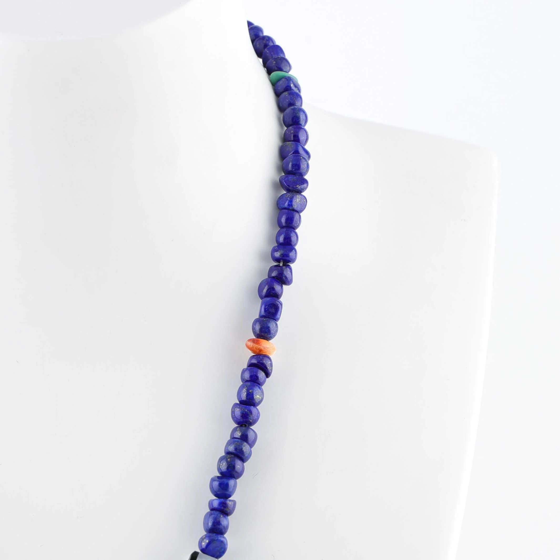 Reversible Shell Necklace - Image 5