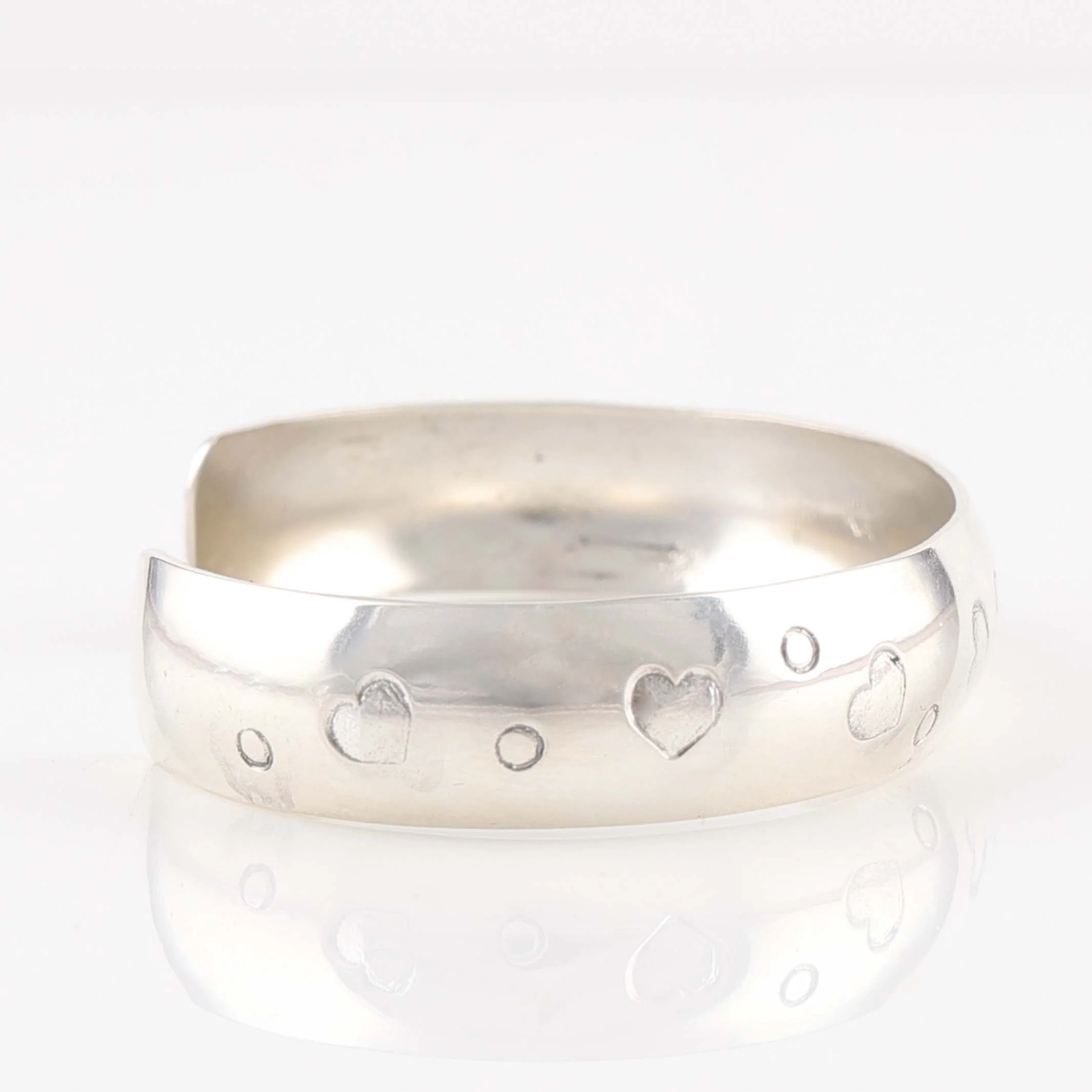 Silver Heart Cuff - Image 2