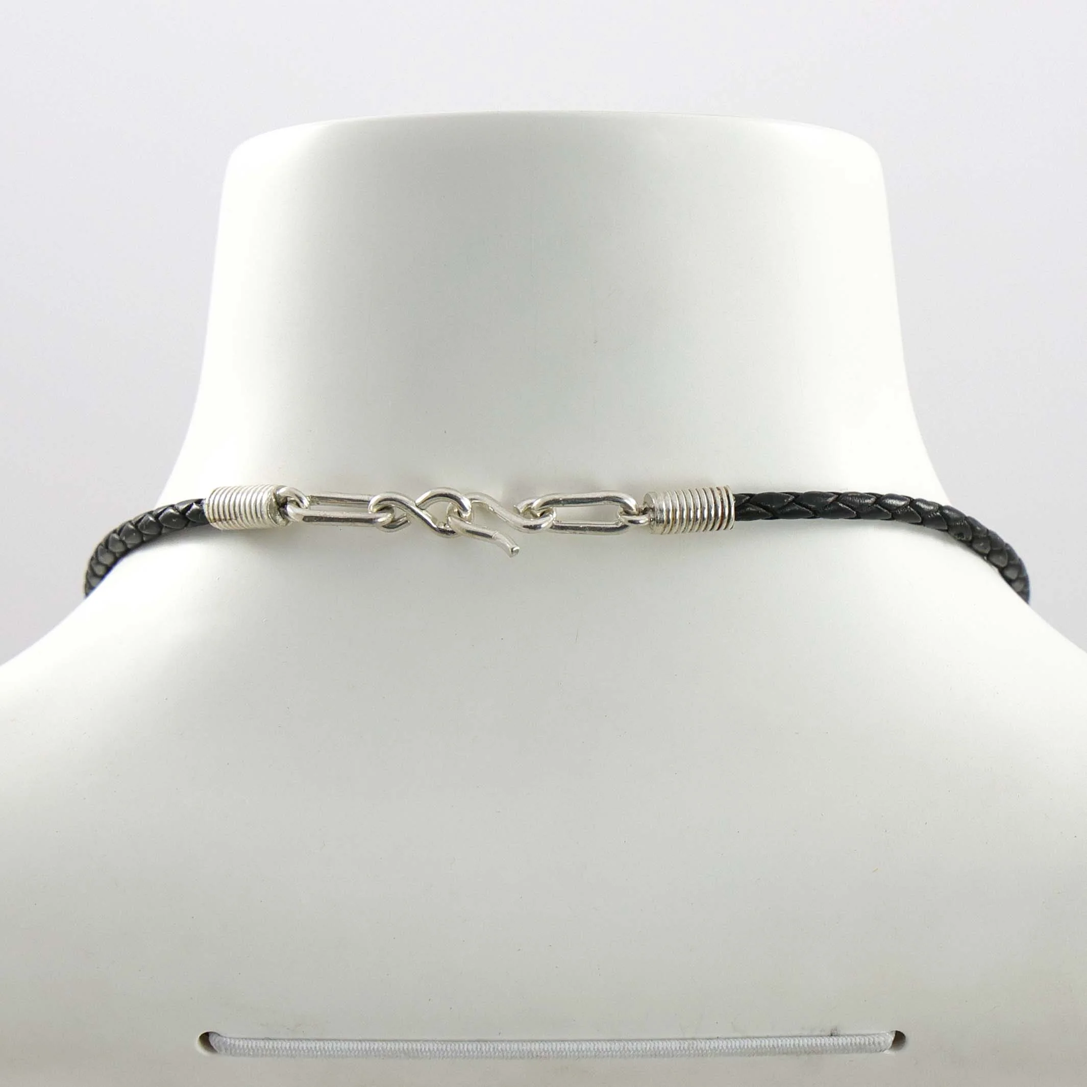 Silver Naja Necklace - Image 5