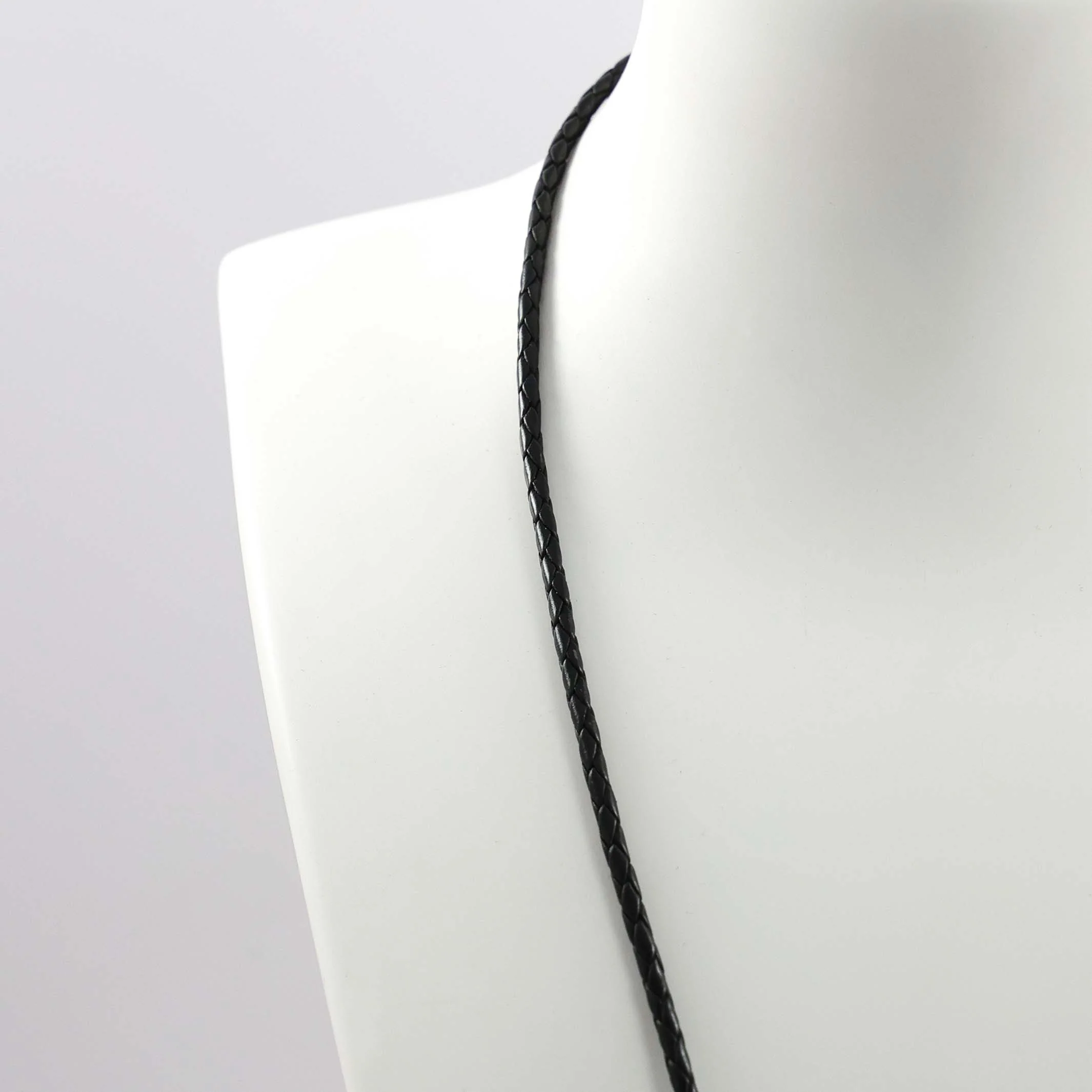Silver Naja Necklace - Image 3