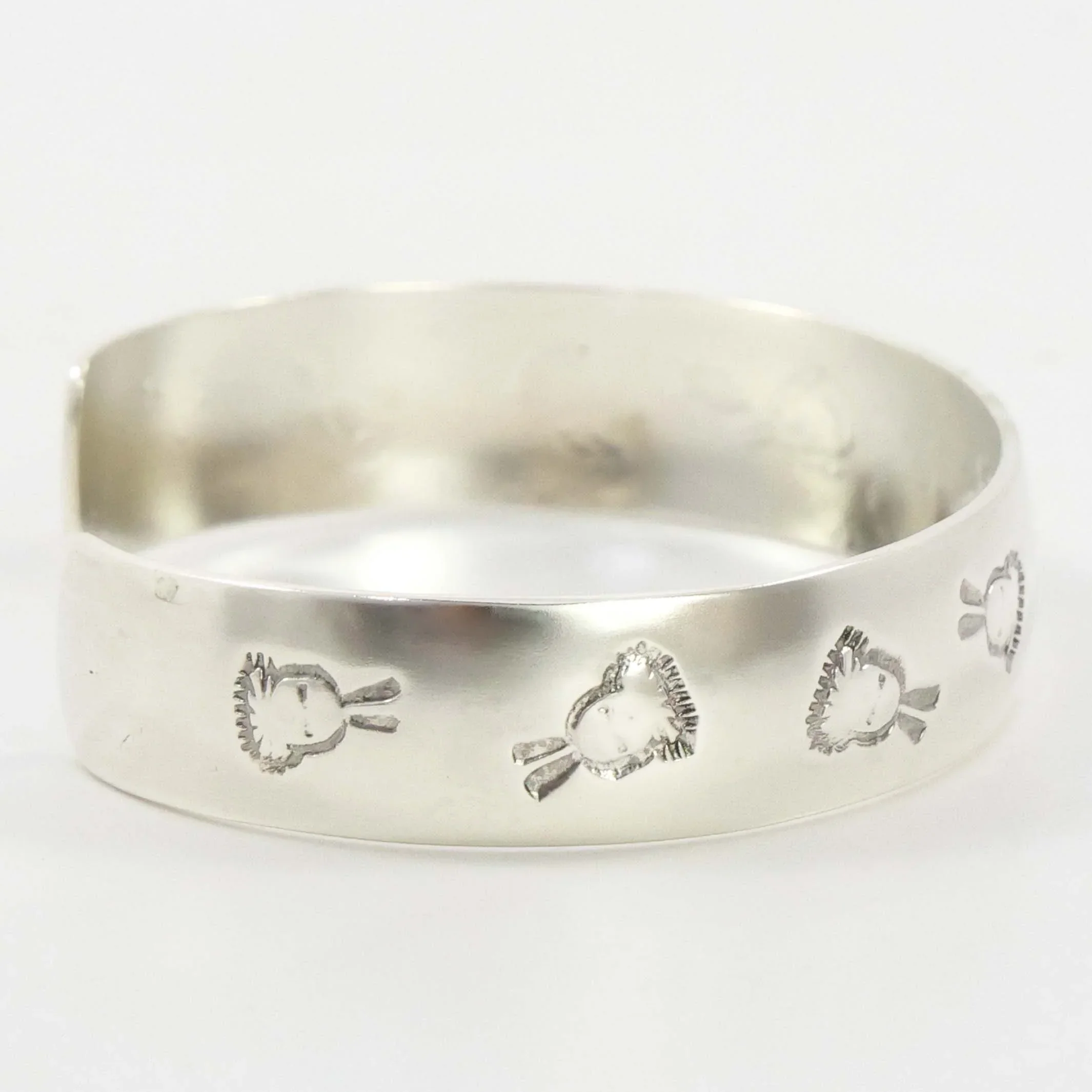 Silver Yei-be-chai Cuff - Image 4