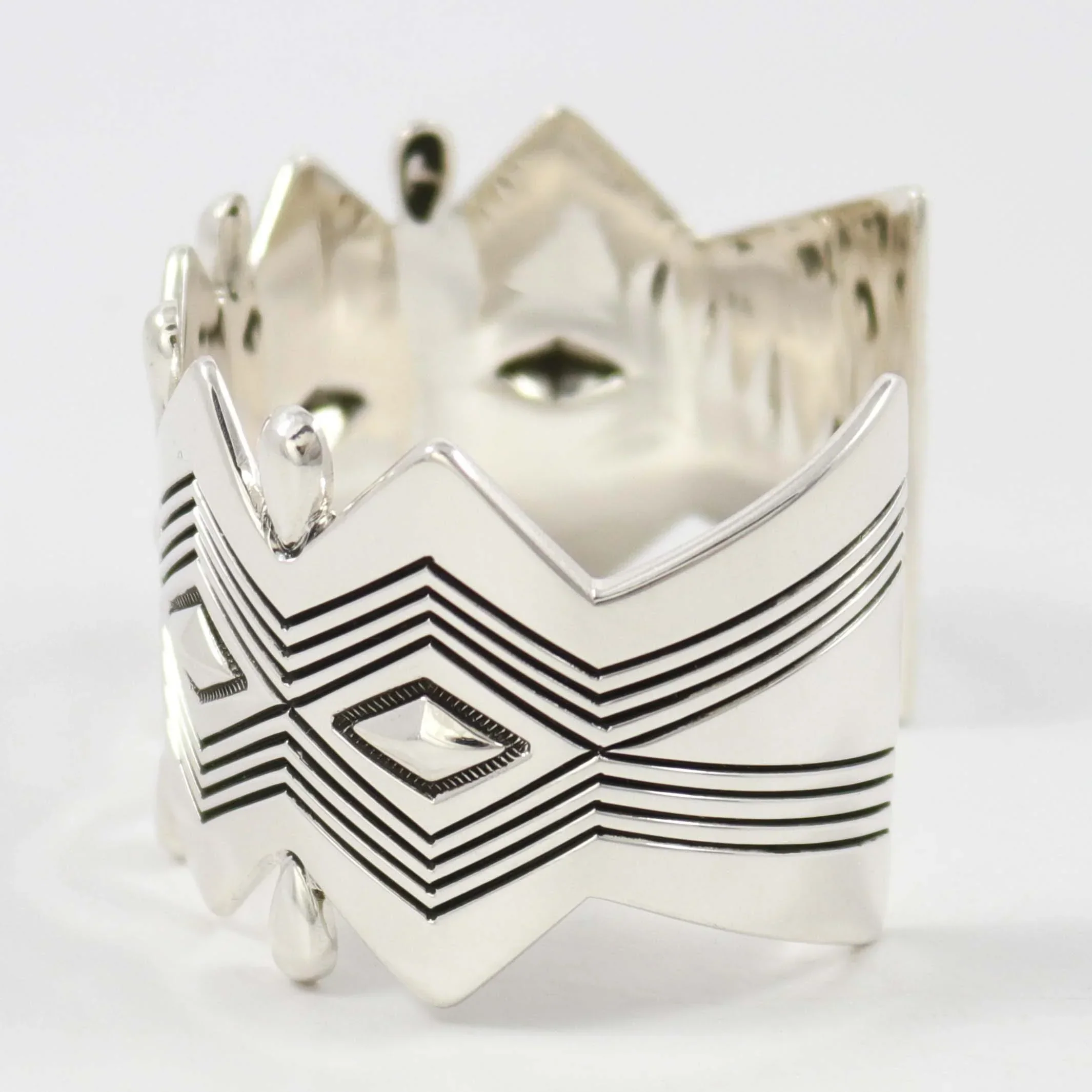 Silver Zig-Zag Cuff - Image 4