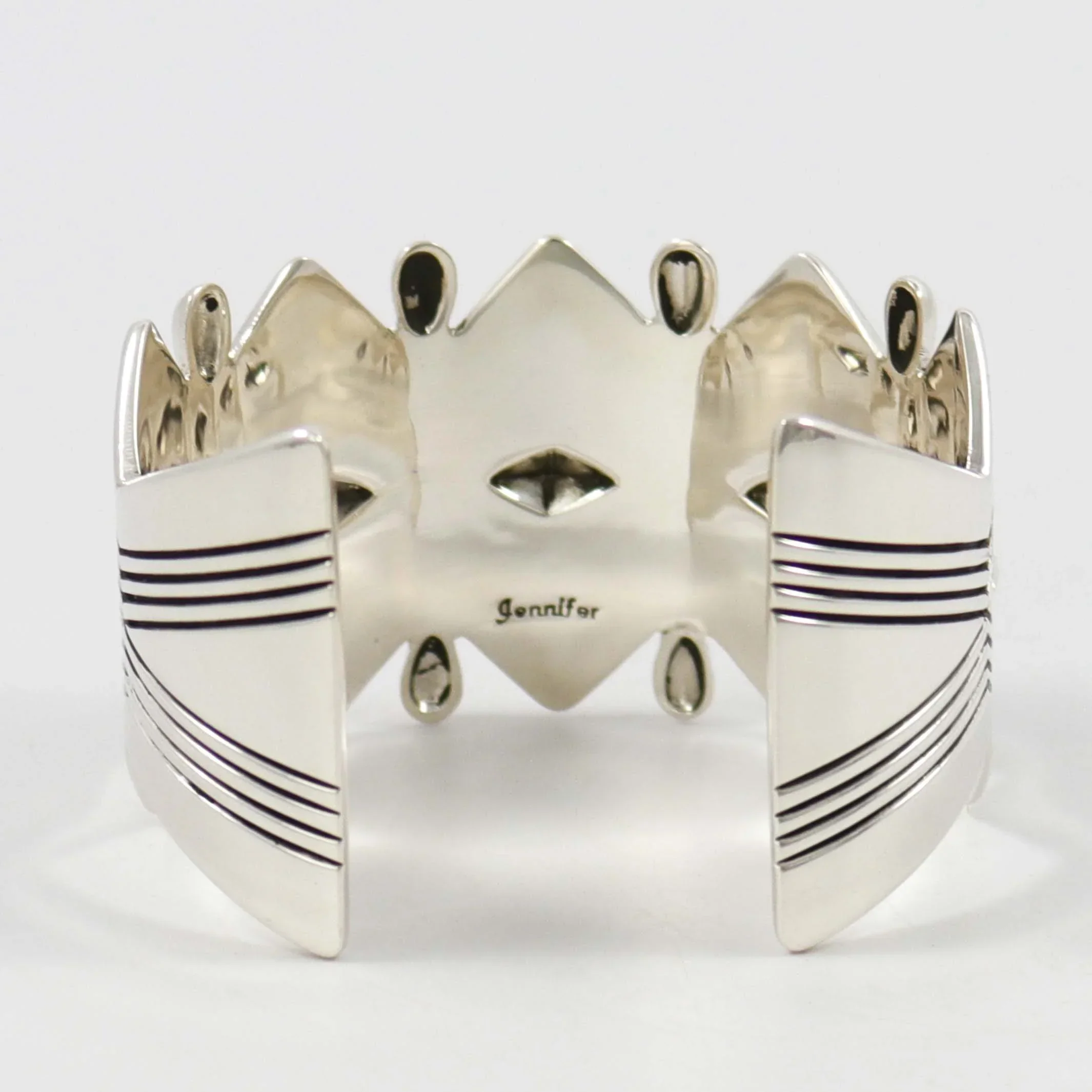 Silver Zig-Zag Cuff - Image 6