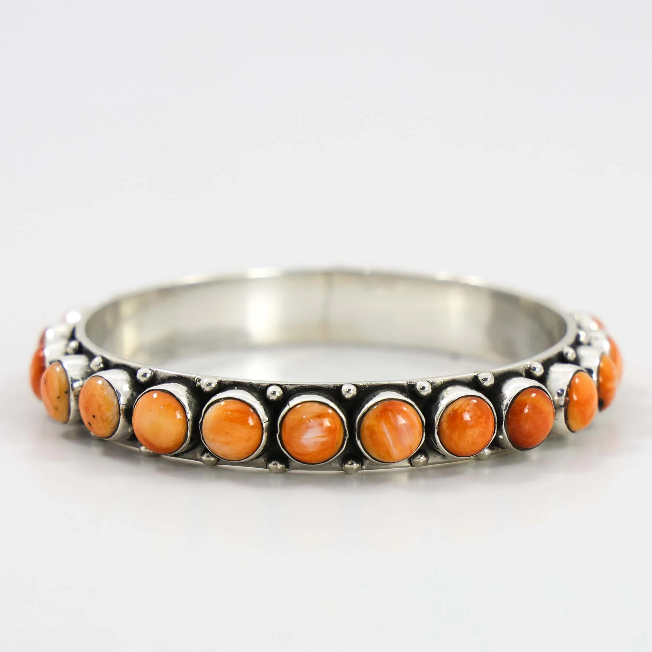 Spiny Oyster Bangle - Image 3