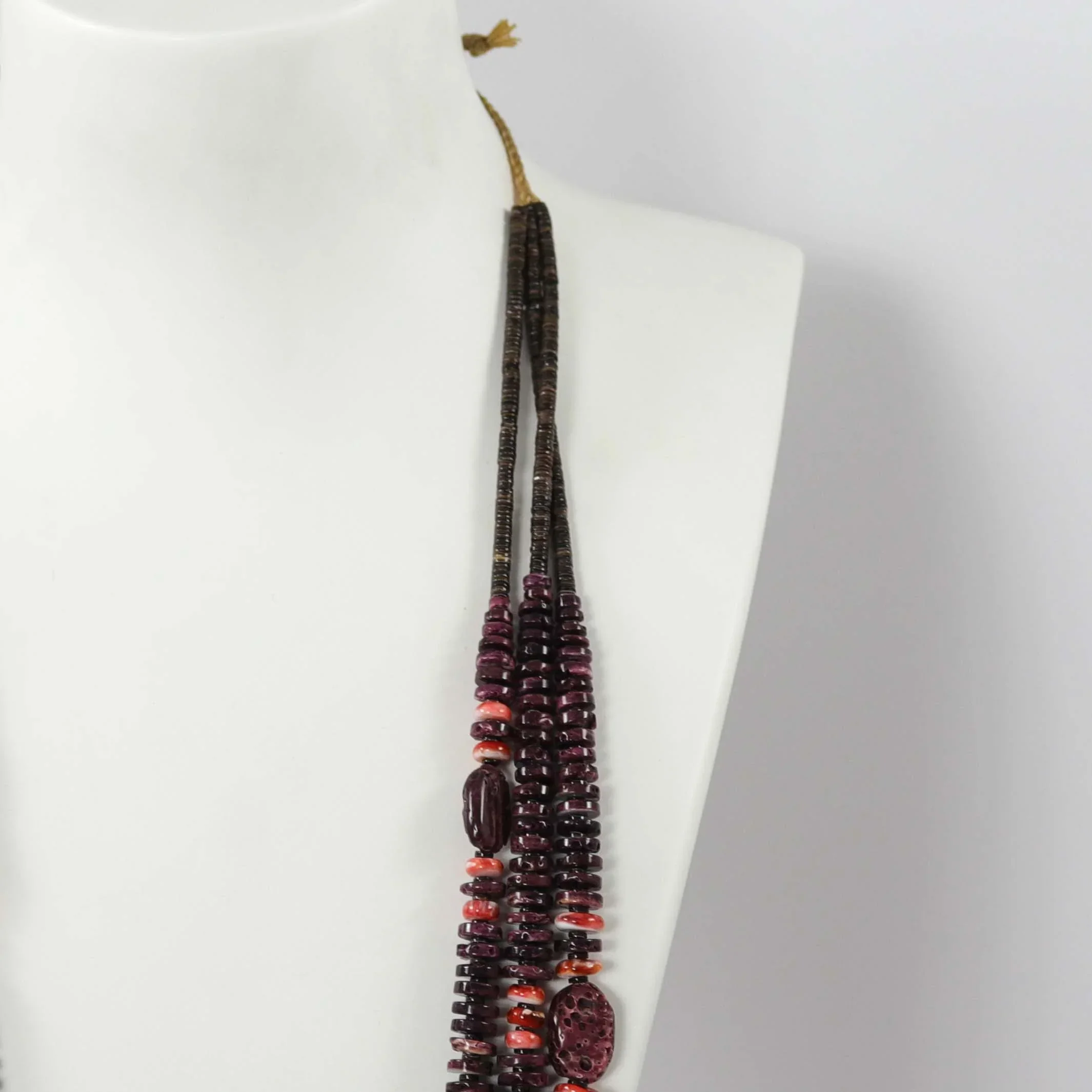 Spiny Oyster Necklace - Image 4