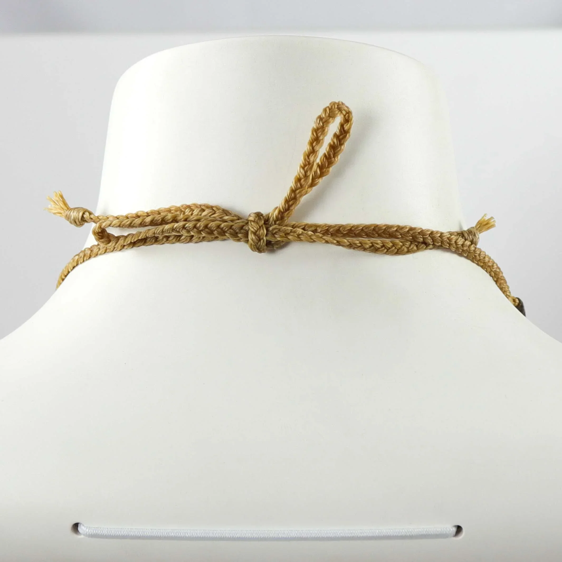 Spiny Oyster Necklace - Image 5