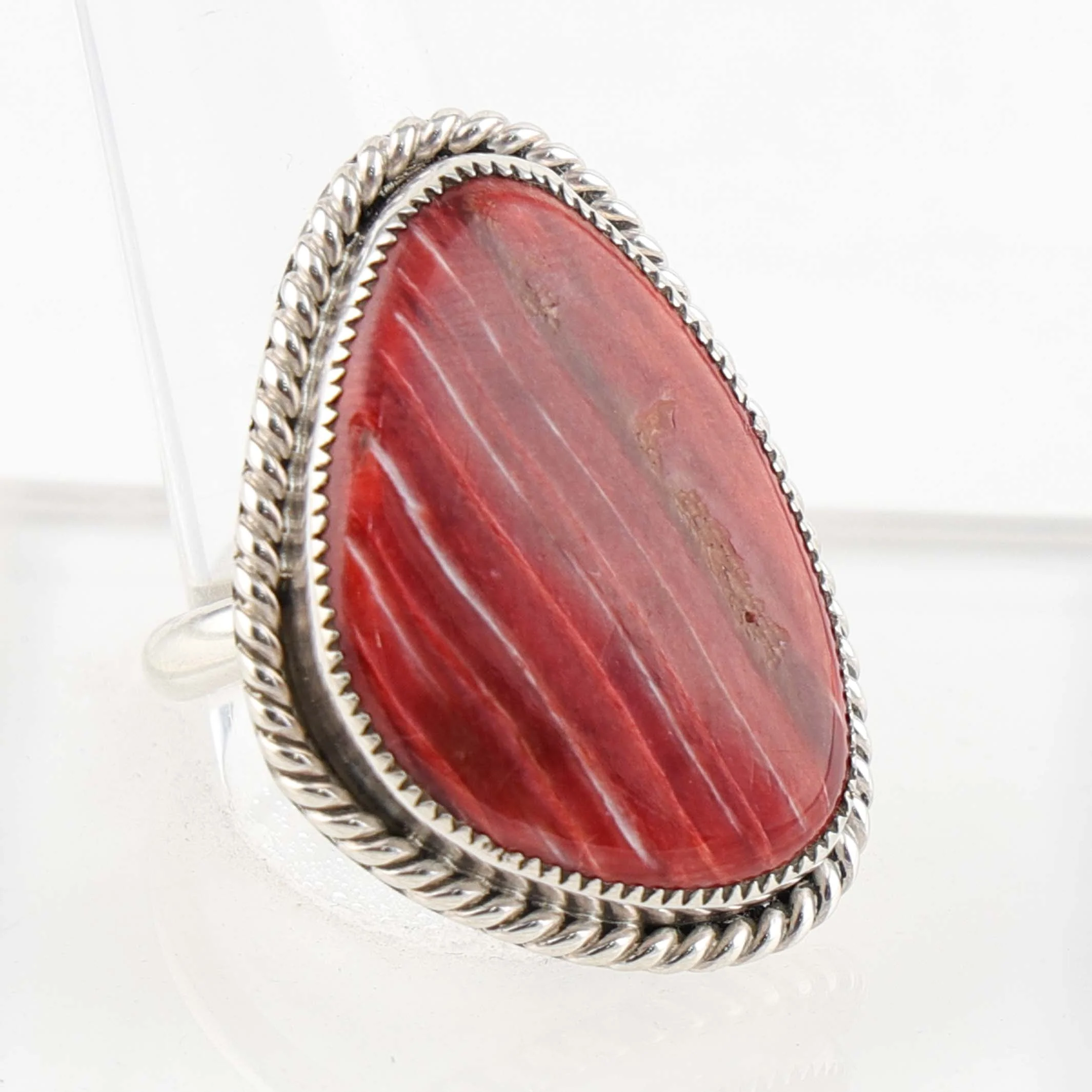 Spiny Oyster Ring - Image 2