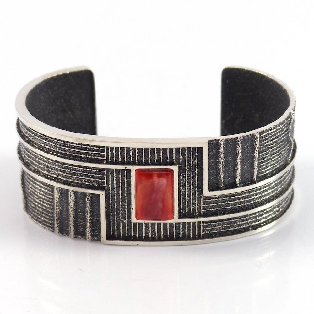 Spiny Oyster Shell Cuff - Image 3