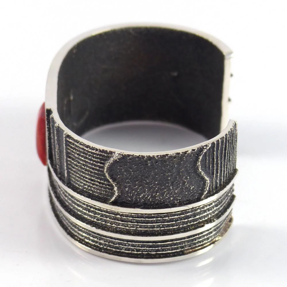 Spiny Oyster Shell Cuff - Image 6