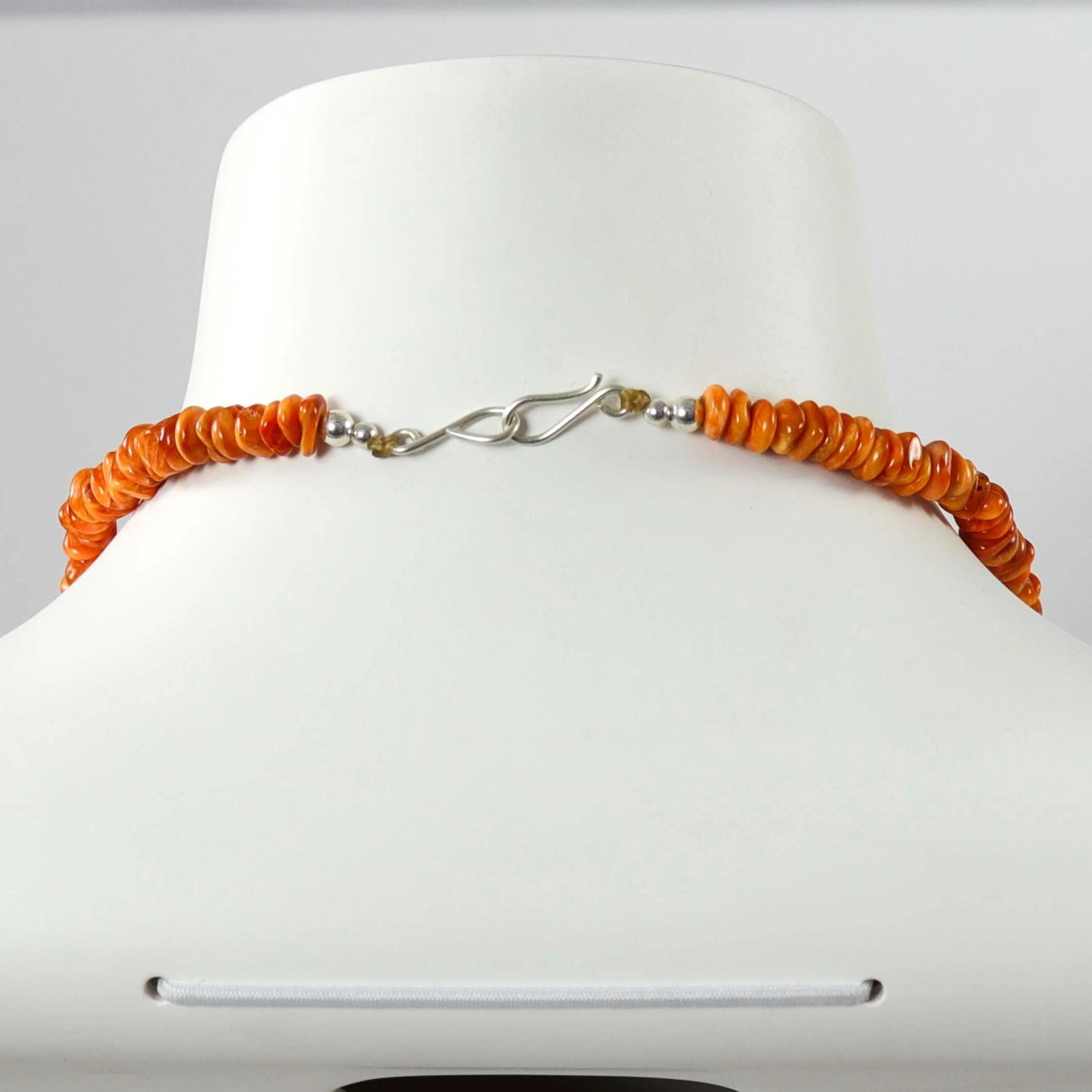Spiny Oyster Shell Necklace - Image 5