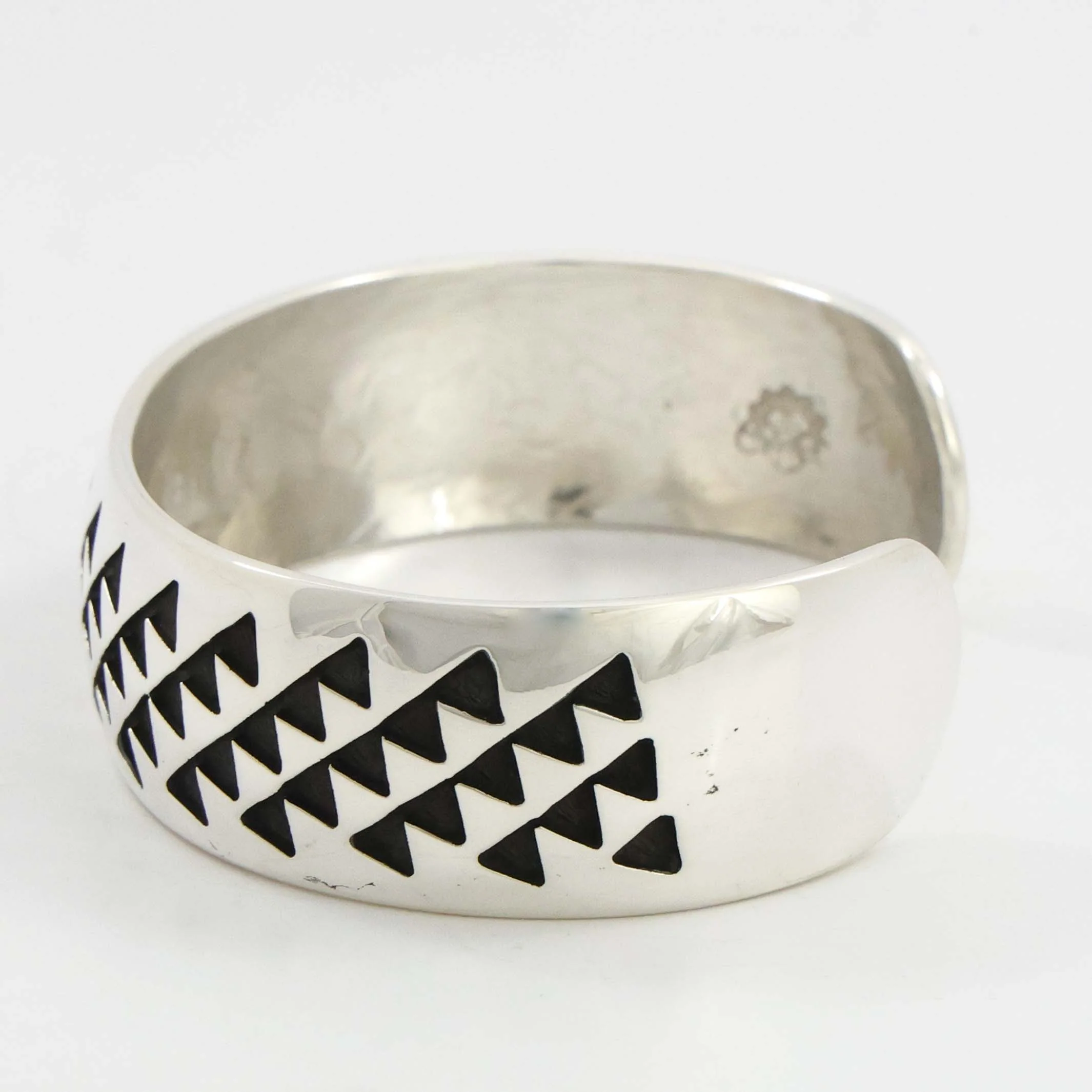 Trickling Water Cuff - Image 2