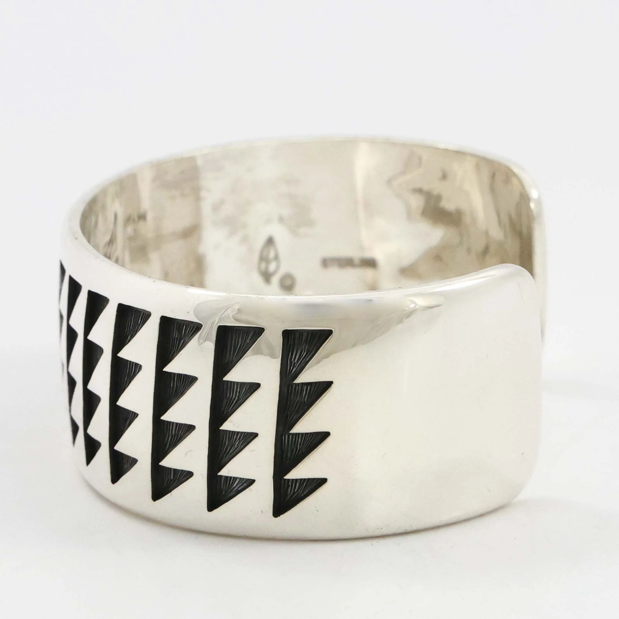 Trickling Water Cuff - Image 4