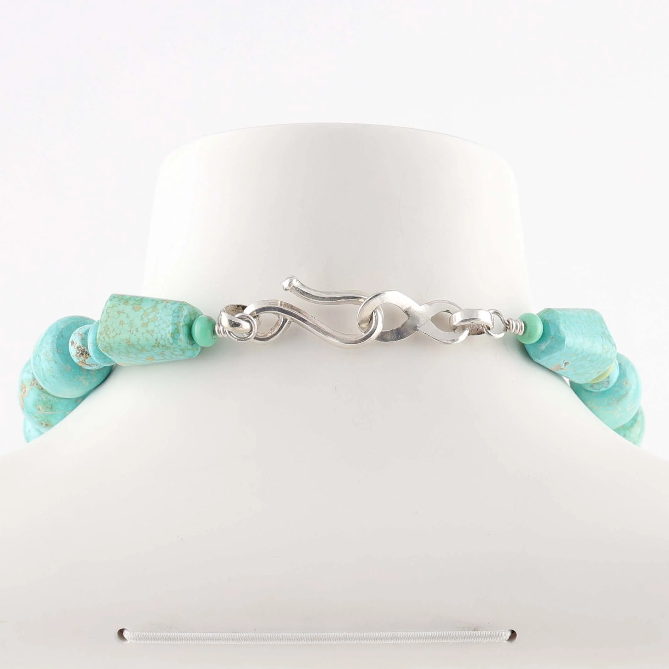 Turquoise and Gaspeite Necklace - Image 5