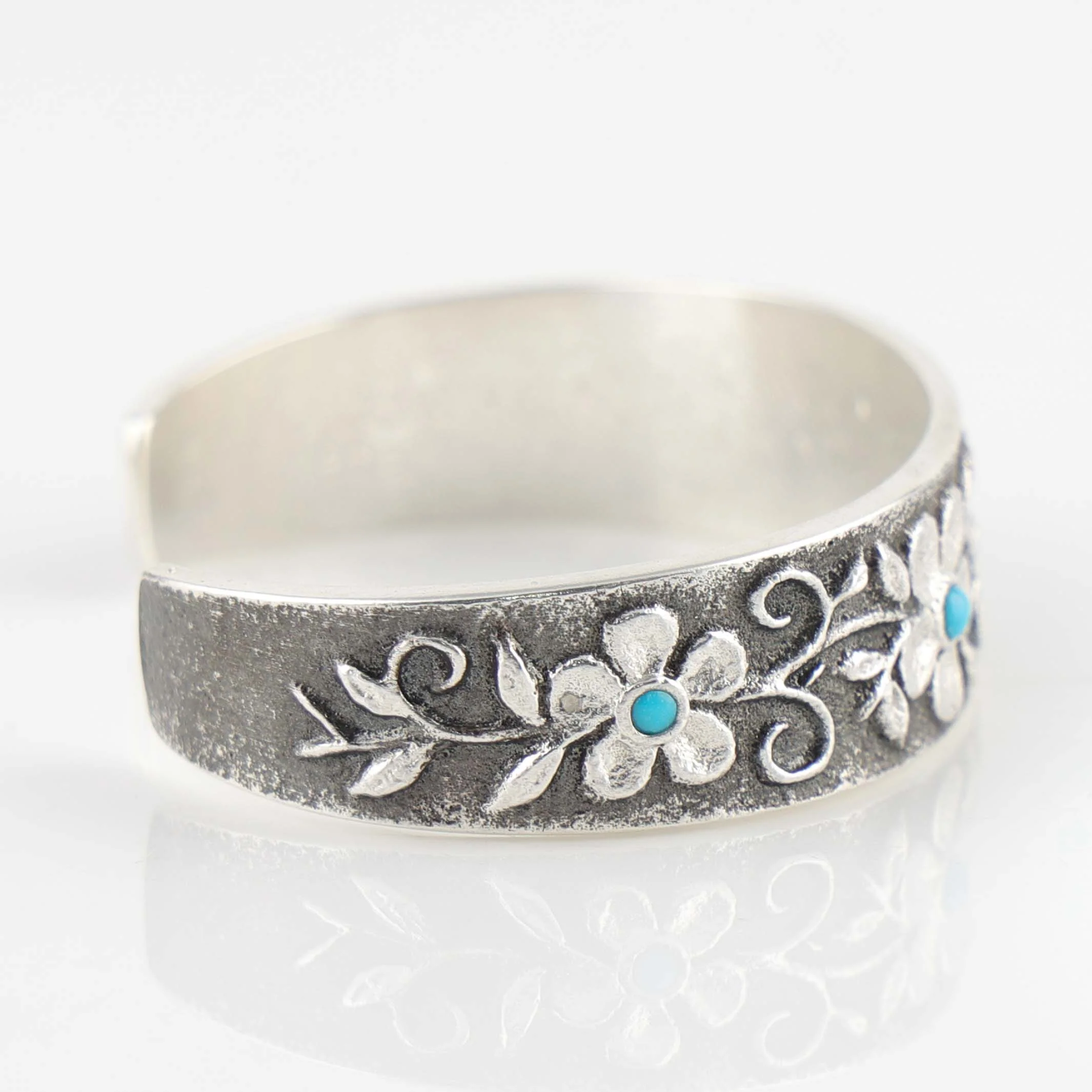 Turquoise Flower Cuff - Image 3