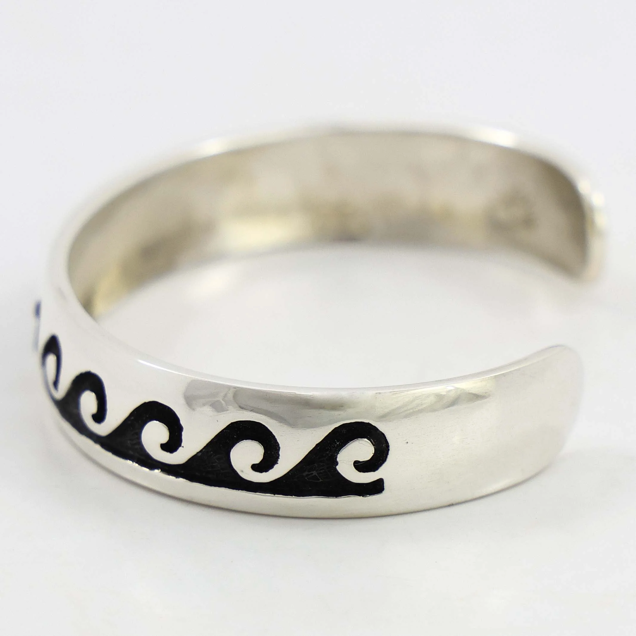 Water Wave Cuff - Image 2