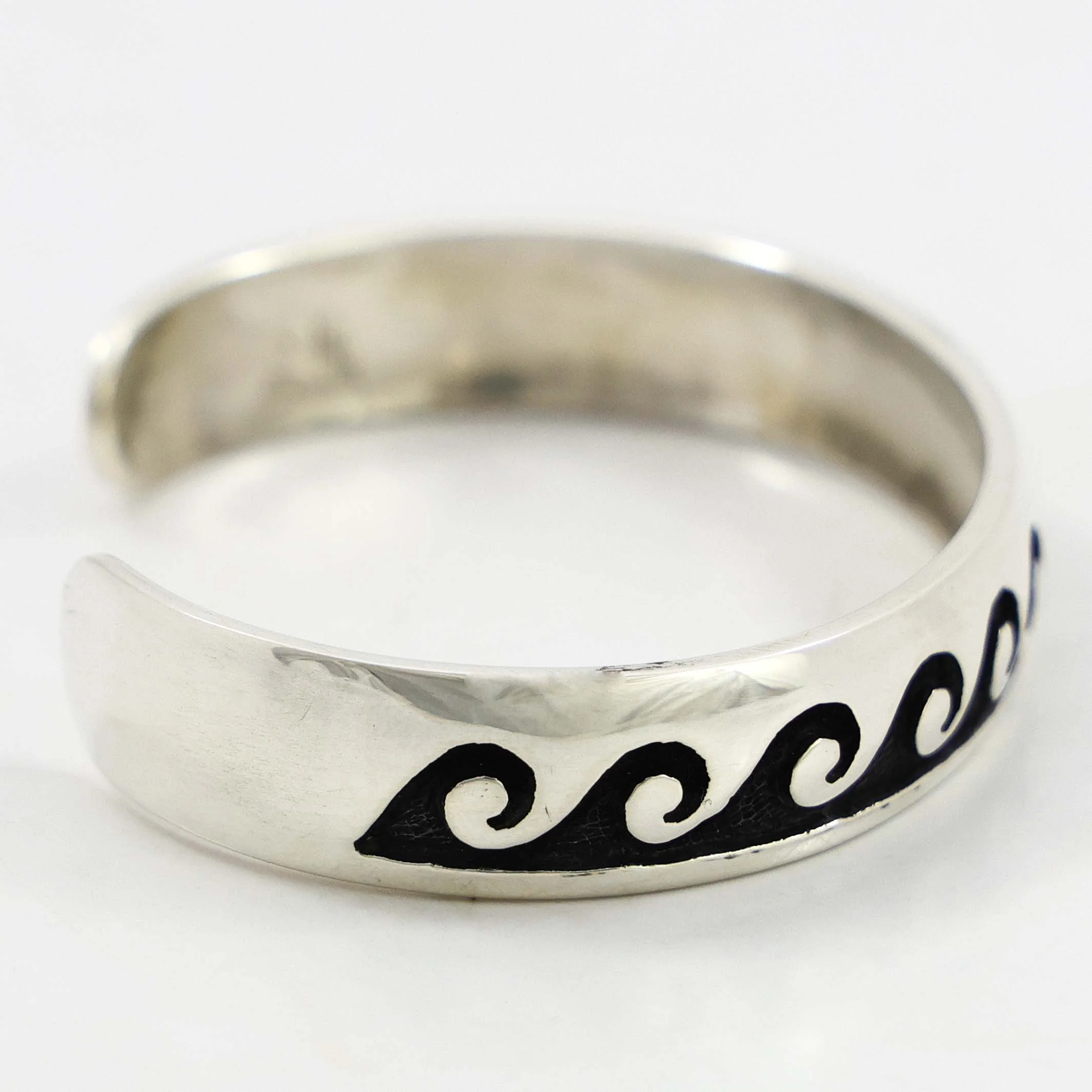Water Wave Cuff - Image 3